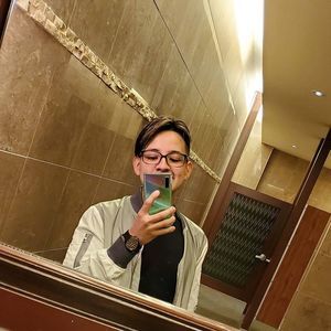 Meet your Posher, Kenrry